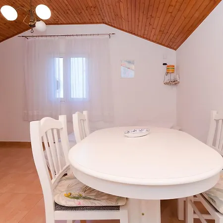 Apartment Stanislav *