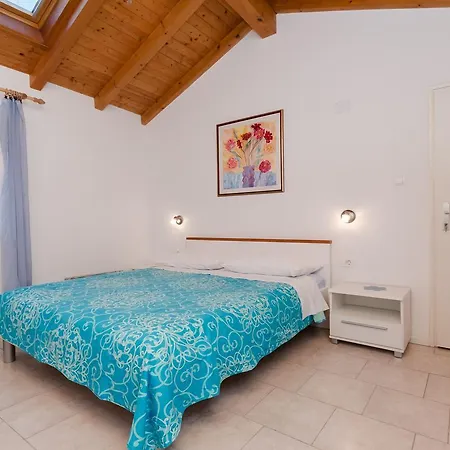 Stanislav Apartment *
